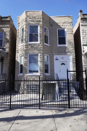 $2,300 | 1520 South Christiana Avenue, Unit 2, Chicago, IL 60623