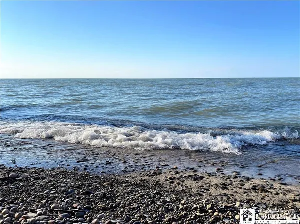 $225,000 | 310 Edgewater Drive, Westfield, NY 14787