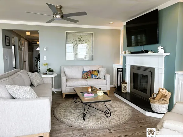 $225,000 | 310 Edgewater Drive, Westfield, NY 14787