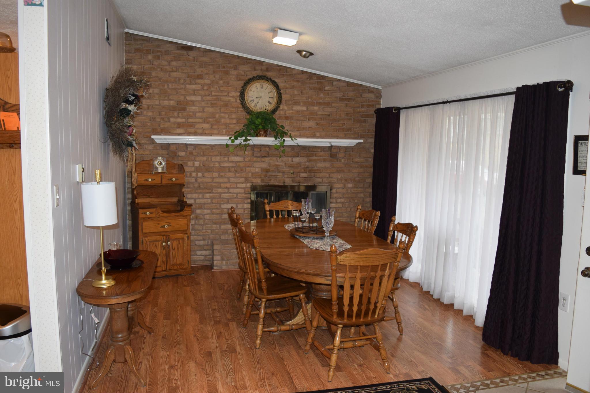11613 Rocky Meadow Road Clear Spring, MD 21722 - Photo 2 of 13 Living Room