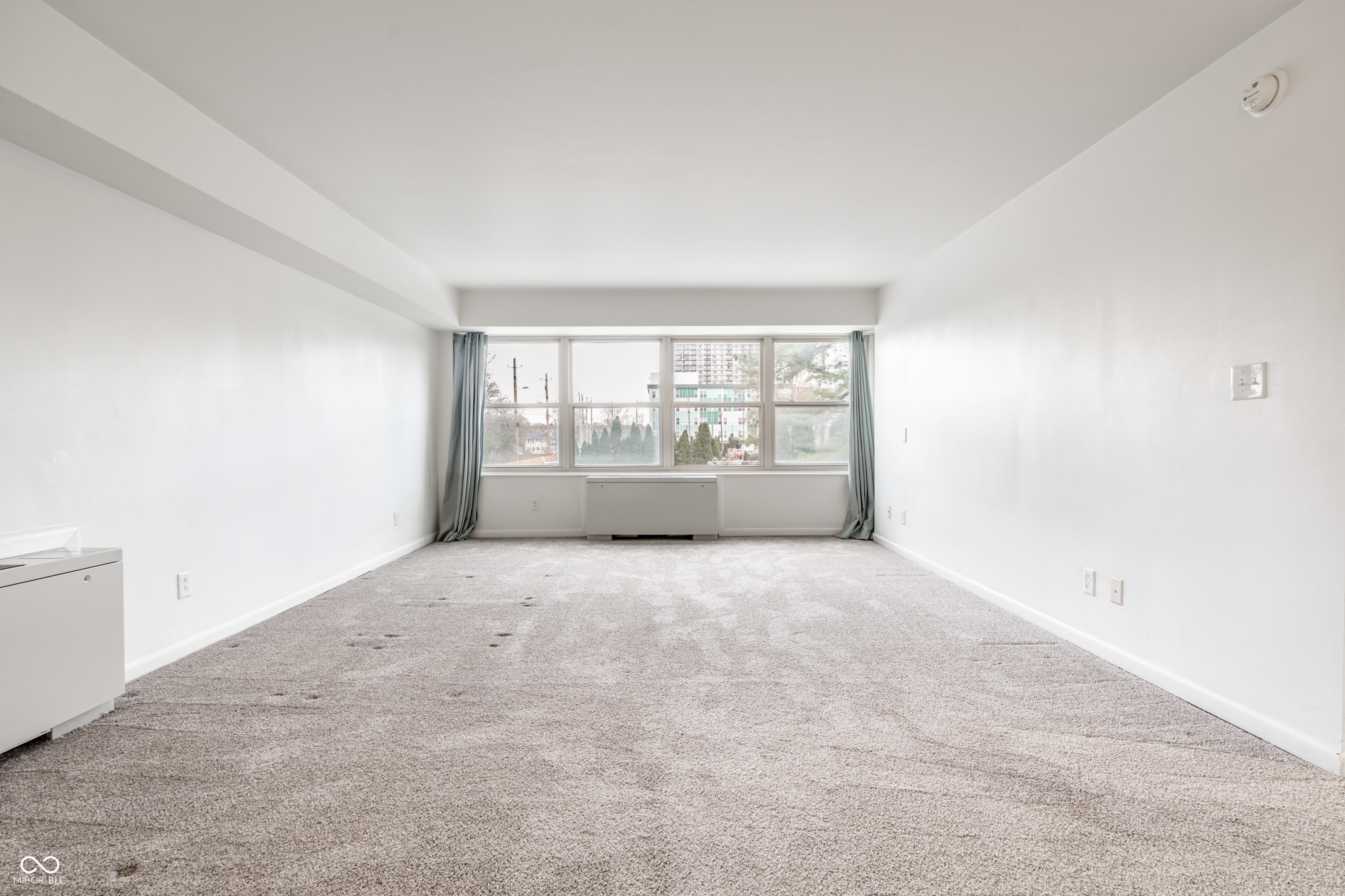 3965 North Meridian Street, Unit 2J Indianapolis, IN 46208 - Photo 2 of 28