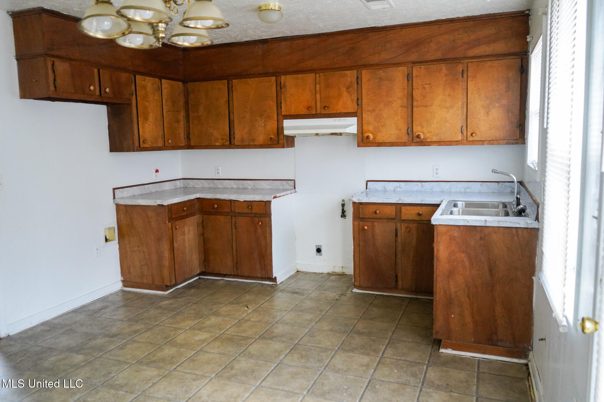 7958 Hebron Road Lexington, MS 39095 - Photo 29 of 49 Home 1