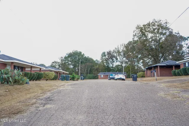 $275,000 | 7958 Hebron Road, Lexington, MS 39095