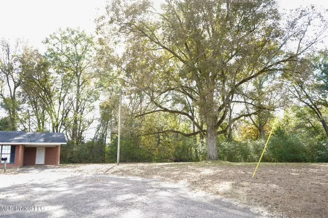 $275,000 | 7958 Hebron Road, Lexington, MS 39095