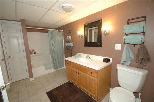 5 Endicott Road Andover, MA 01810 - Photo 25 of 30 Gallery Image 25