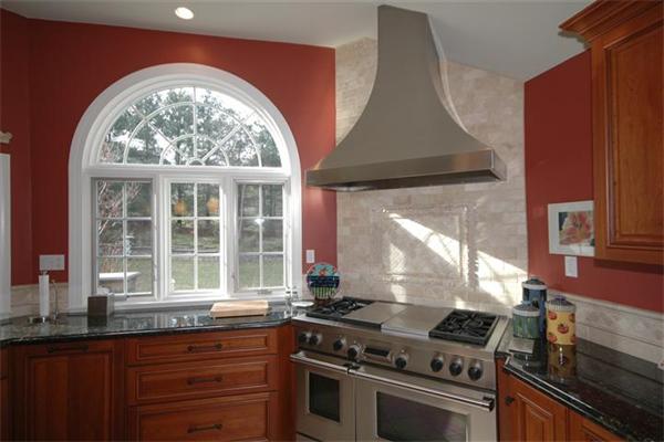 5 Endicott Road Andover, MA 01810 - Photo 5 of 30 Gallery Image 5