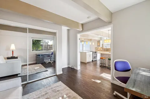 $725,000 | 320 Vía Casitas, Unit 109, Greenbrae, CA 94904