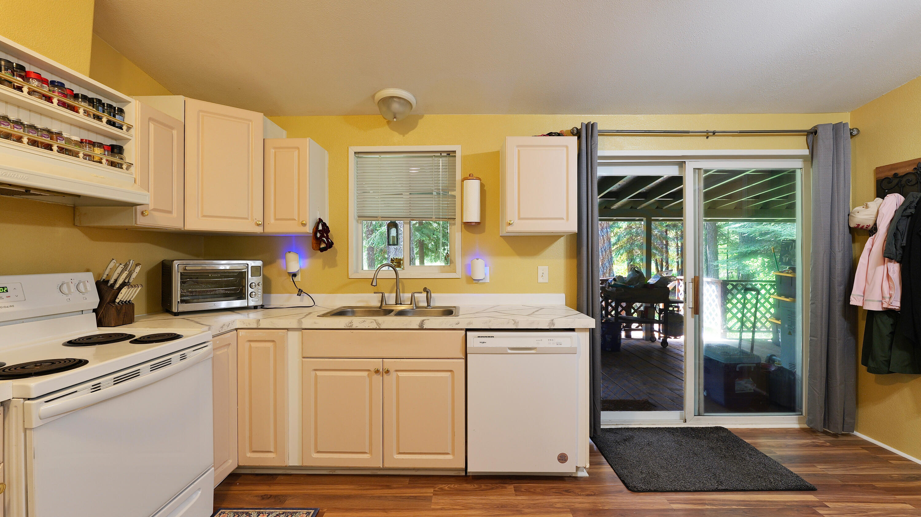 440 Red Blanket Road Prospect, OR 97536 - Photo 18 of 60 Gallery Image 18