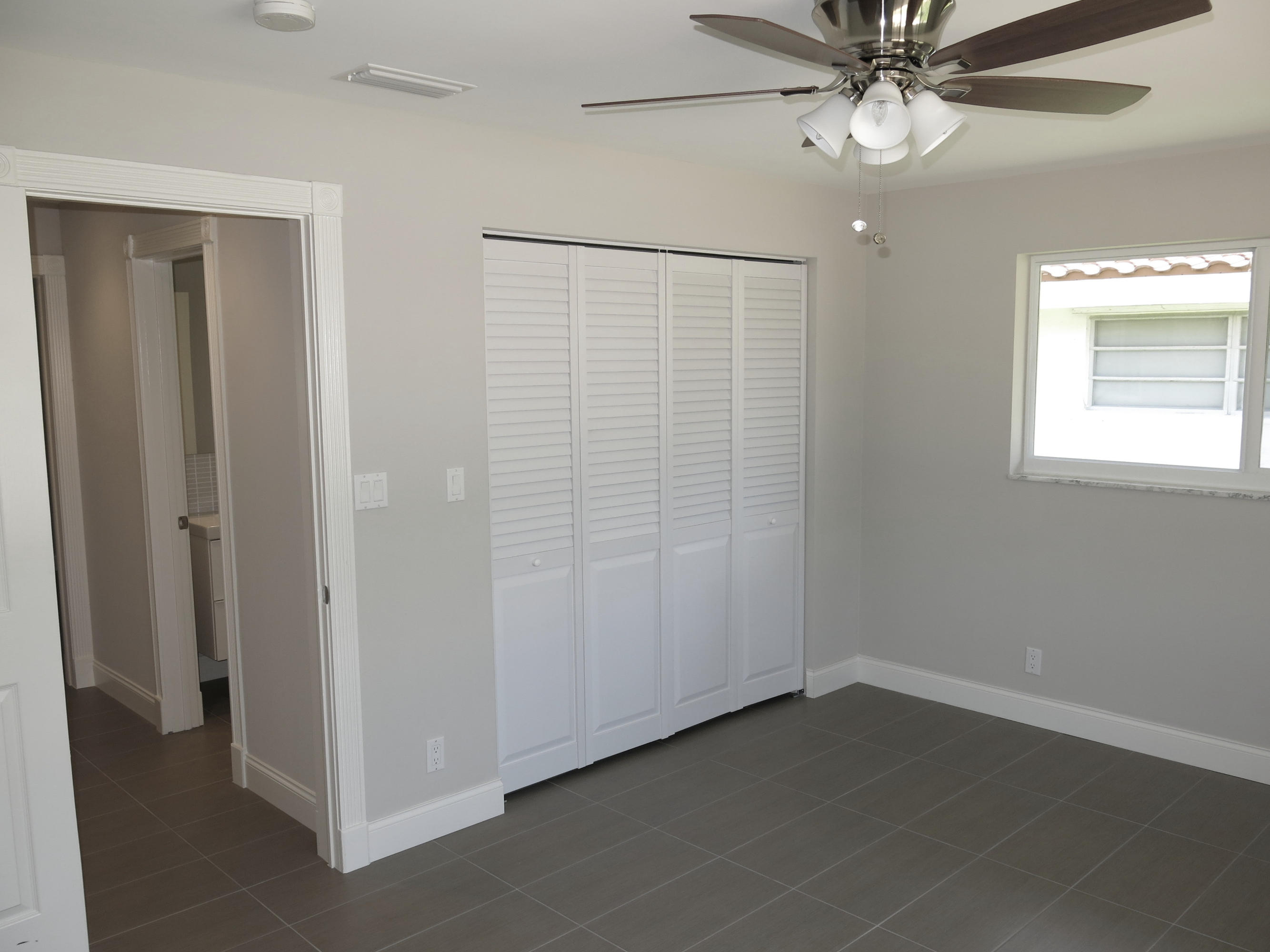756 Barcelona Drive Boca Raton, FL 33432 - Photo 24 of 29 3rd Bedroom