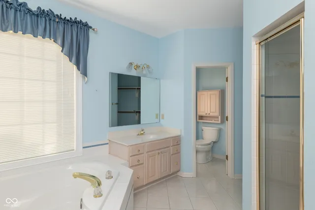 $499,000 | 7489 Oakland Hills Drive, Indianapolis, IN 46236