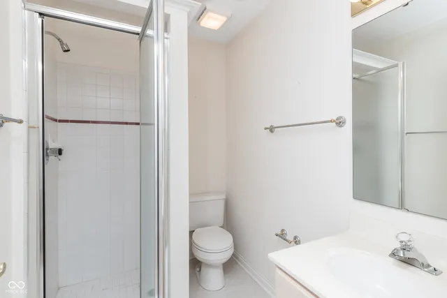 $499,000 | 7489 Oakland Hills Drive, Indianapolis, IN 46236