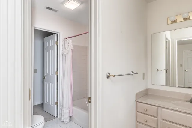 $499,000 | 7489 Oakland Hills Drive, Indianapolis, IN 46236