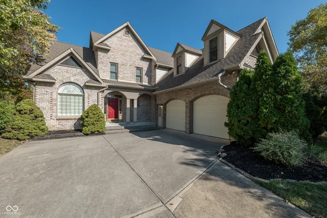 $499,000 | 7489 Oakland Hills Drive, Indianapolis, IN 46236