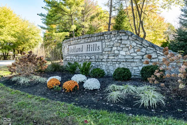 $499,000 | 7489 Oakland Hills Drive, Indianapolis, IN 46236
