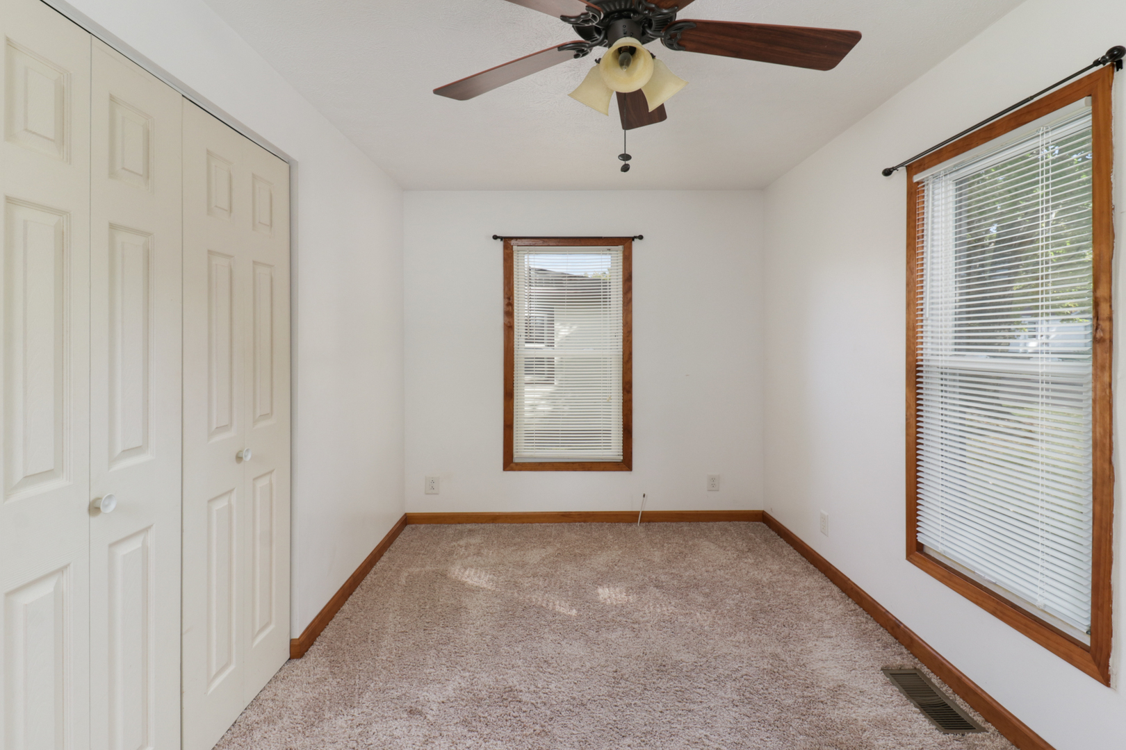 209 Reservoir Road Pekin, IL 61554 - Photo 11 of 33 Gallery Image 11