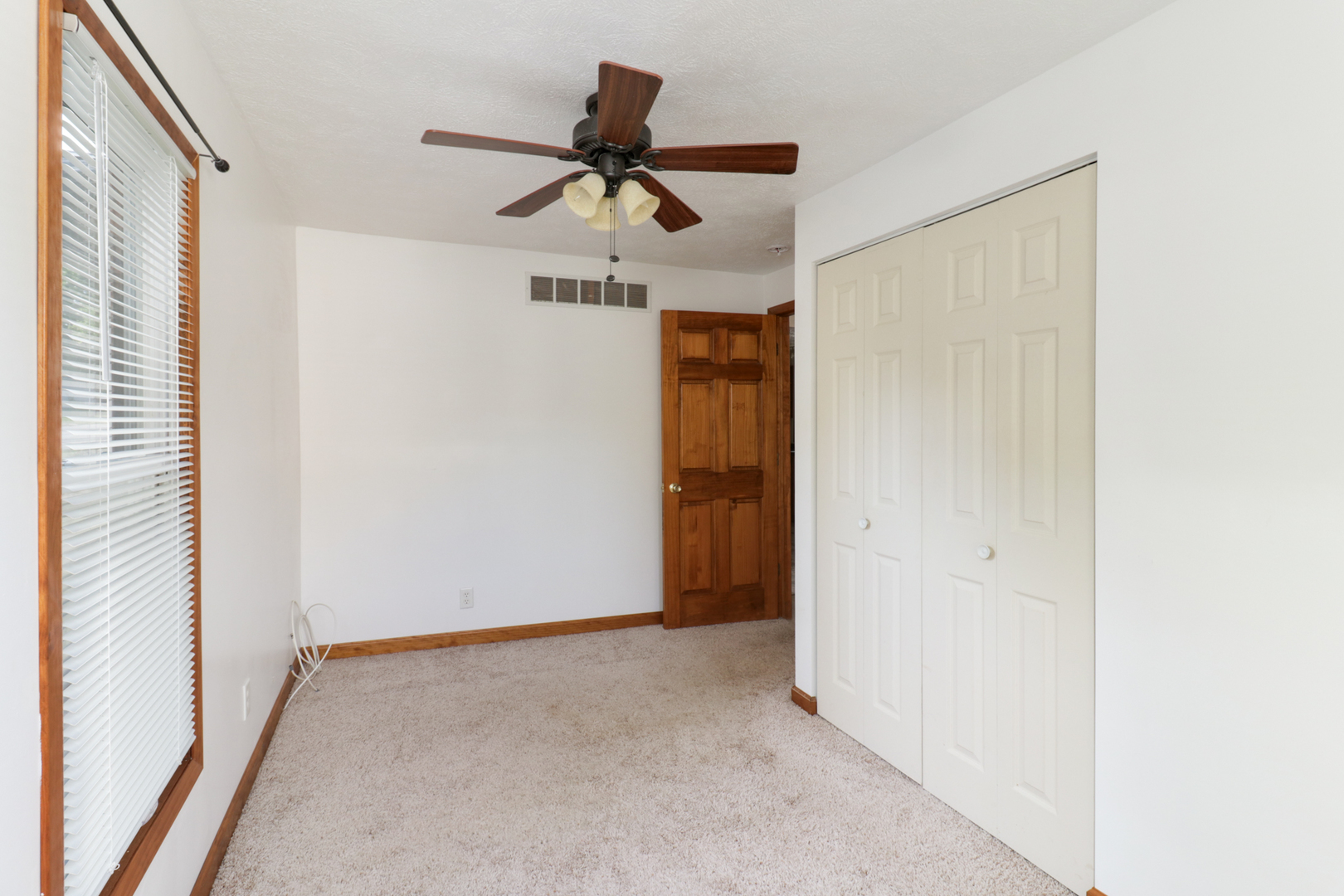 209 Reservoir Road Pekin, IL 61554 - Photo 12 of 33 Gallery Image 12