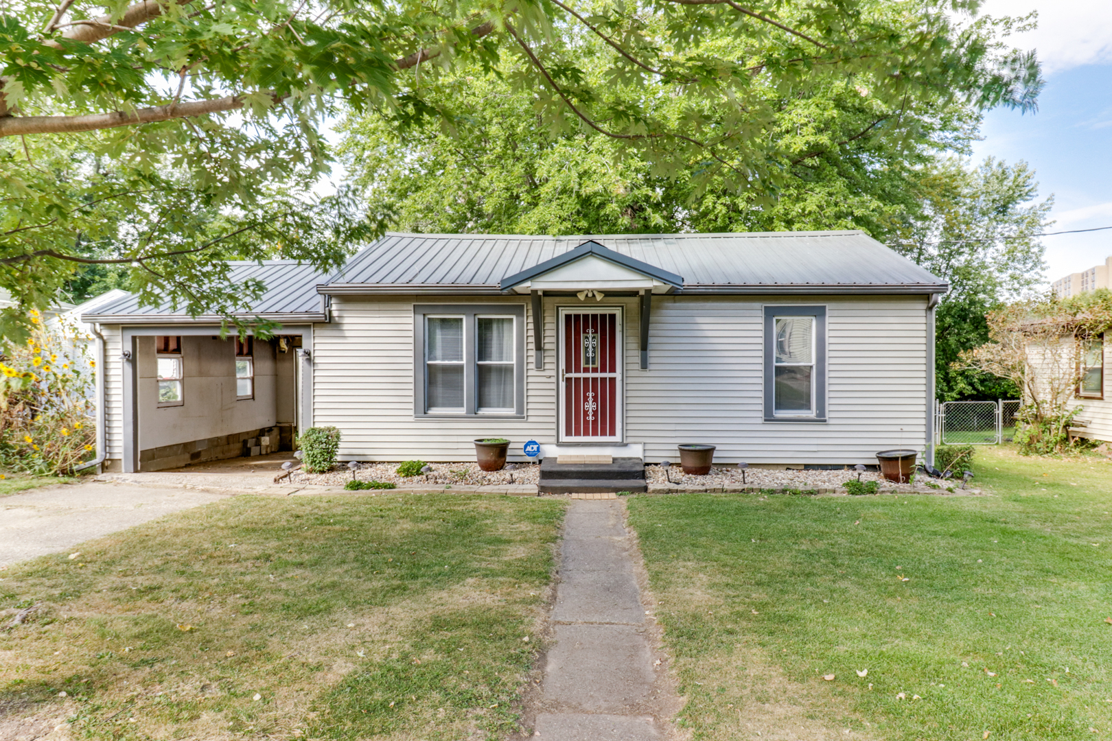 209 Reservoir Road Pekin, IL 61554 - Photo 29 of 33 Gallery Image 29