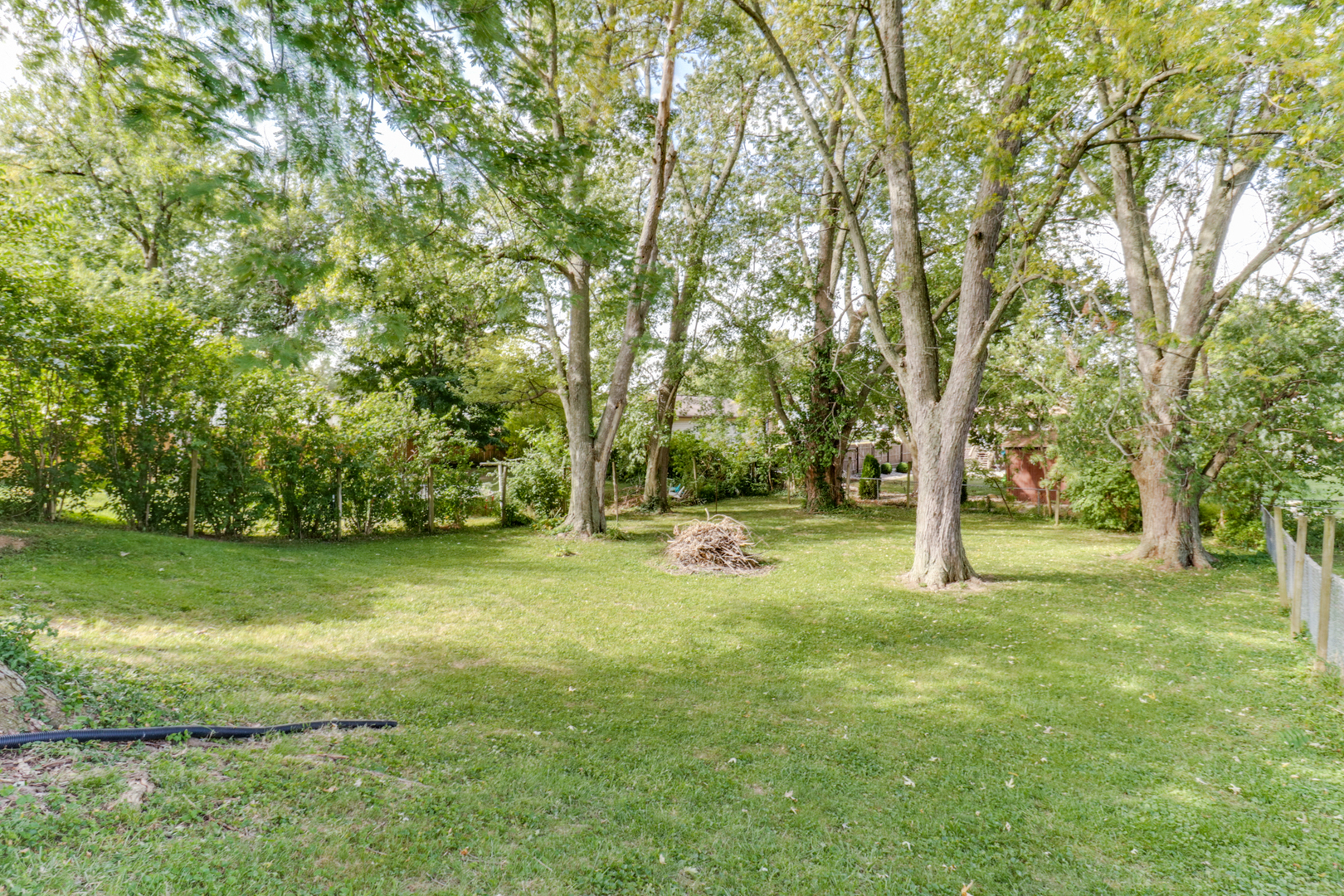 209 Reservoir Road Pekin, IL 61554 - Photo 30 of 33 Gallery Image 30