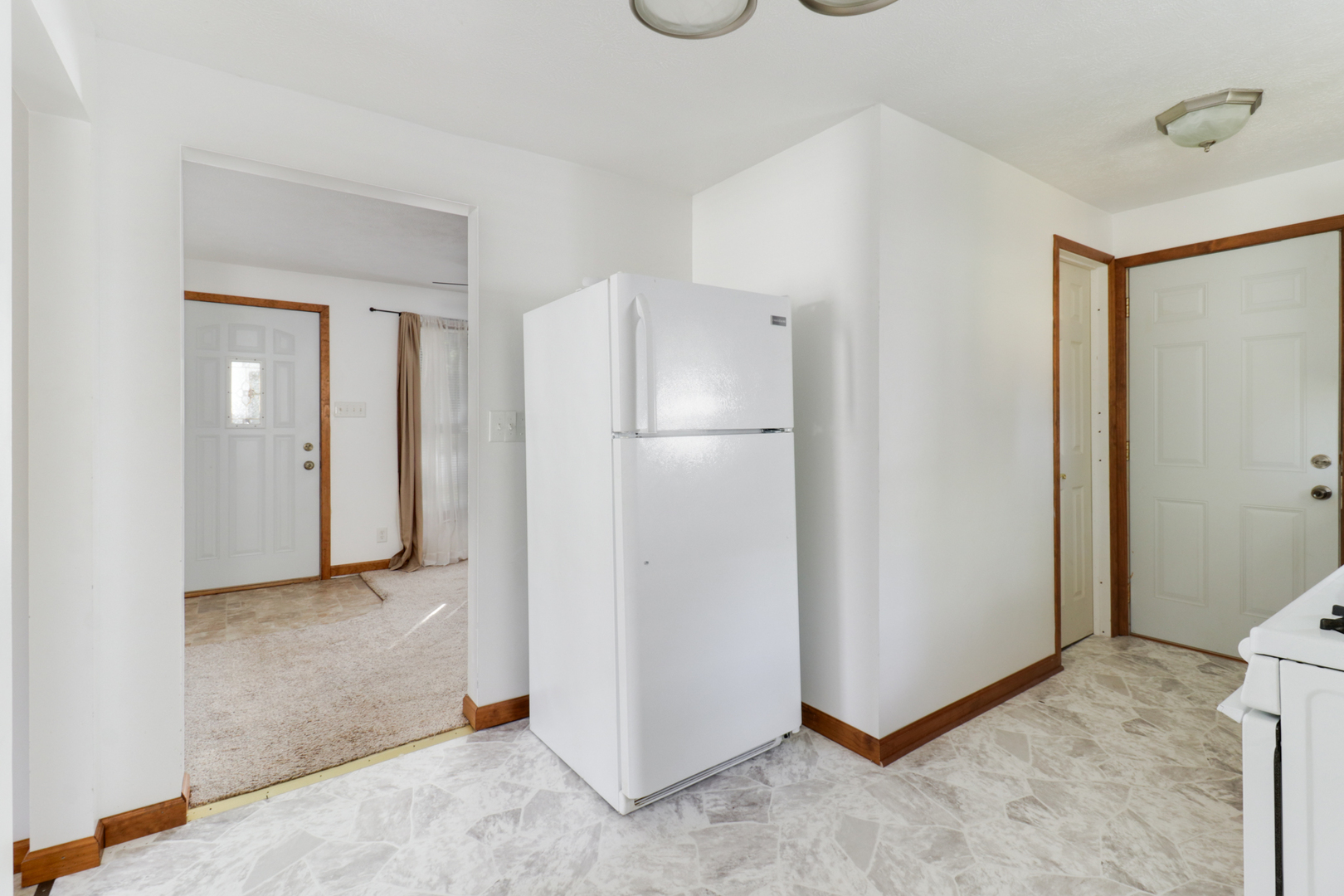 209 Reservoir Road Pekin, IL 61554 - Photo 9 of 33 Gallery Image 9