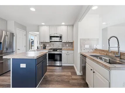 $770,000 | 5204 Clover Basin Drive, Longmont, CO 80503