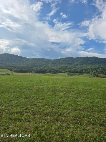 $35,000 | 2870 Old Highway 63, Speedwell, TN 37870