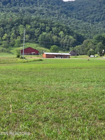 $35,000 | 2870 Old Highway 63, Speedwell, TN 37870