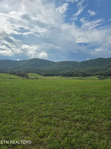 $35,000 | 2870 Old Highway 63, Speedwell, TN 37870