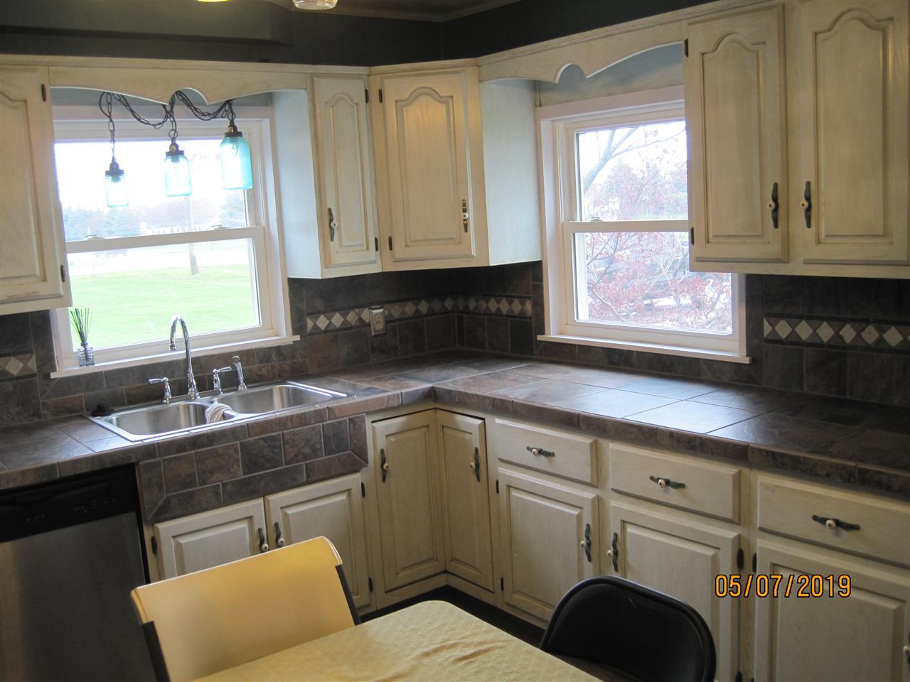 21751 24 Mile Road Macomb, MI 48042 - Photo 11 of 28 kitchen