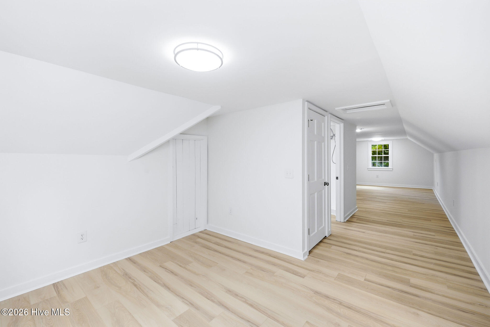 114 Country Place Road Wilmington, NC 28409 - Photo 26 of 63 Bonus Room Upstairs