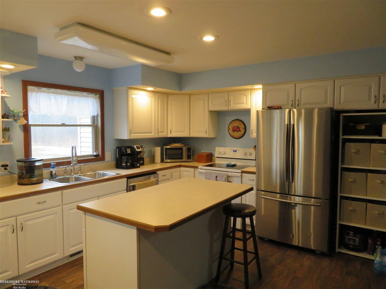 6224 Springborn Road East China, MI 48054 - Photo 15 of 43 50004619-14.JPG