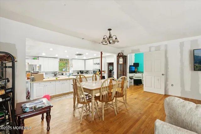 $525,000 | 319 Wisteria Drive, Brick, NJ 08723