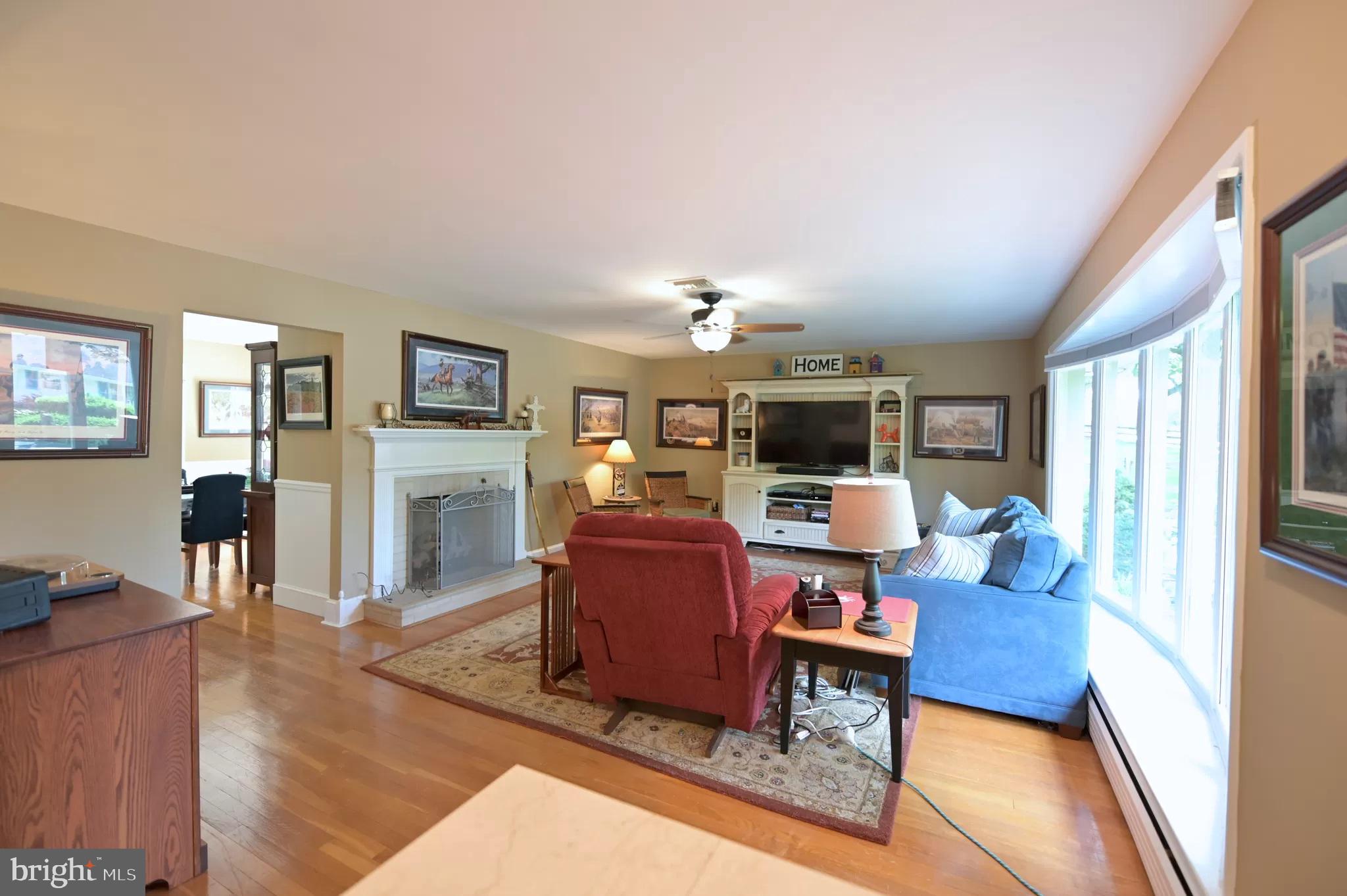721 Greendale Road York, PA 17403 - Photo 7 of 10 Gallery Image 7