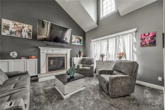 $647,000 | 2090 North 900 Road, Eudora, KS 66025