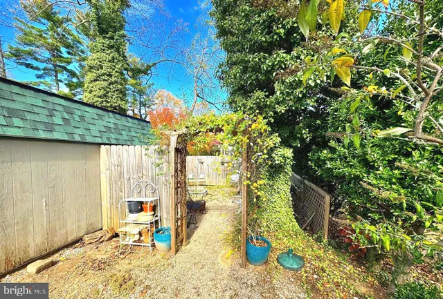 a outdoor view with a sitting space
