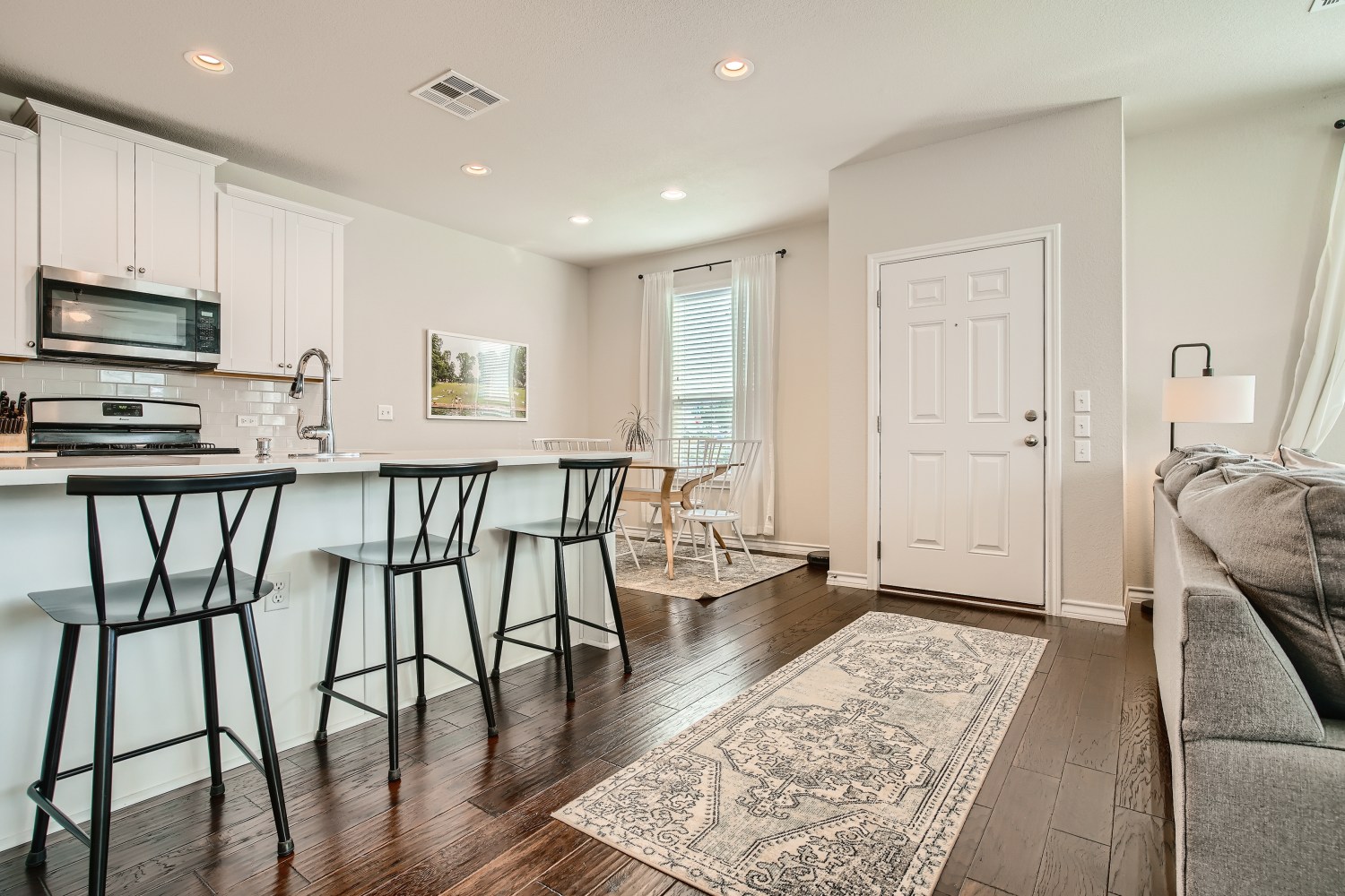 11603 Prado Ranch Boulevard Austin, TX 78725 - Photo 5 of 26