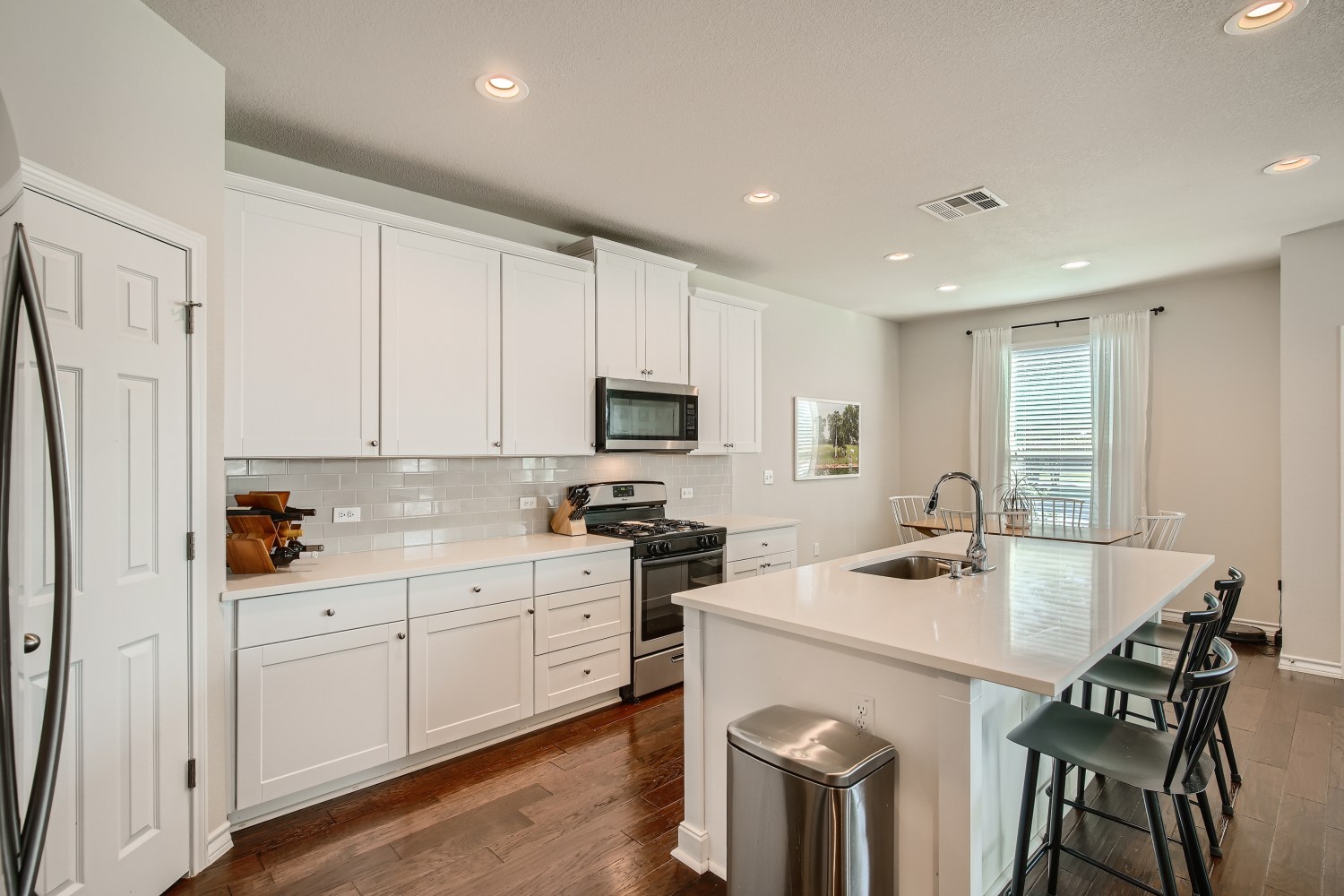 11603 Prado Ranch Boulevard Austin, TX 78725 - Photo 9 of 26
