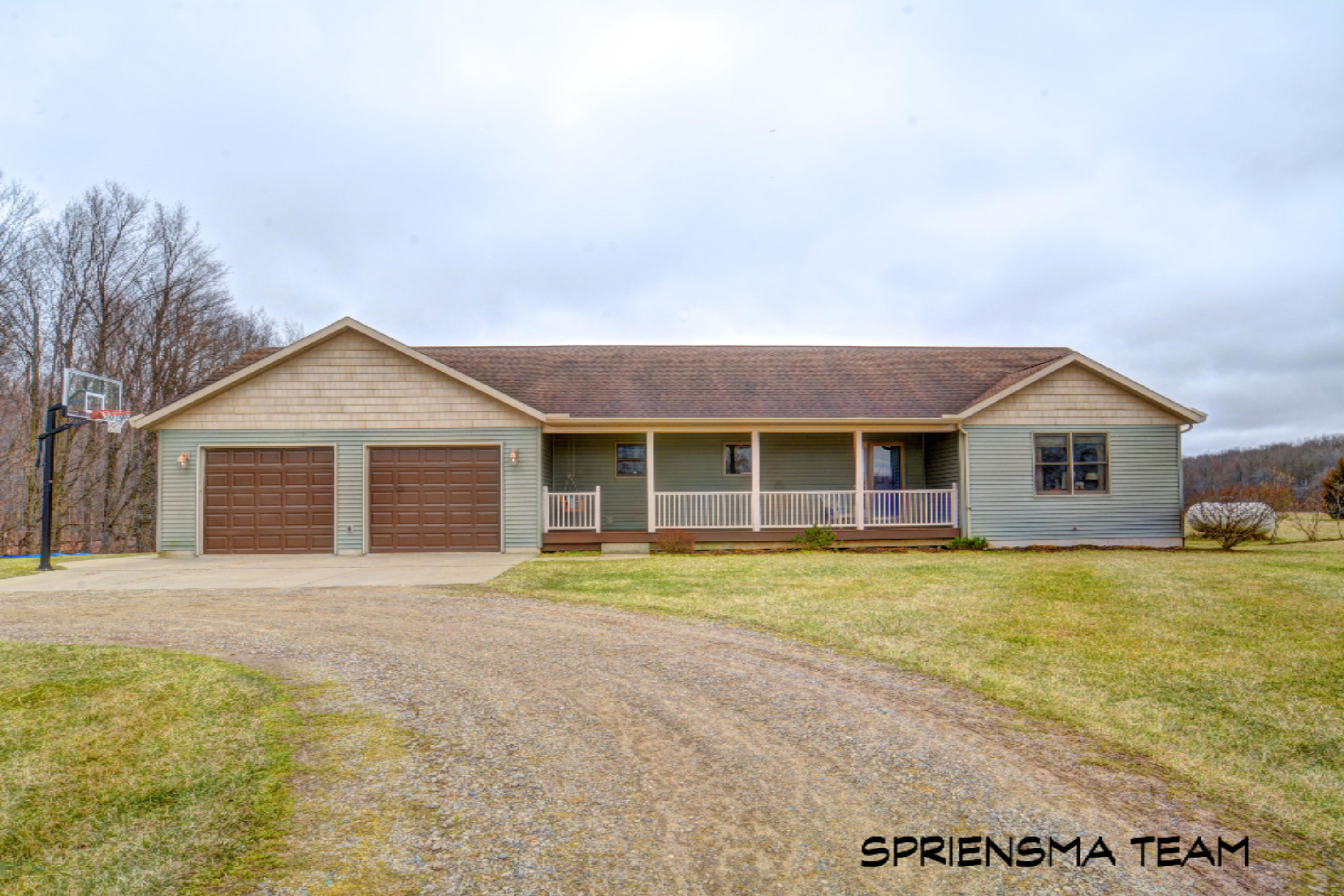 5607 Seeley Road Belding, MI 48809 - Photo 1 of 18 front