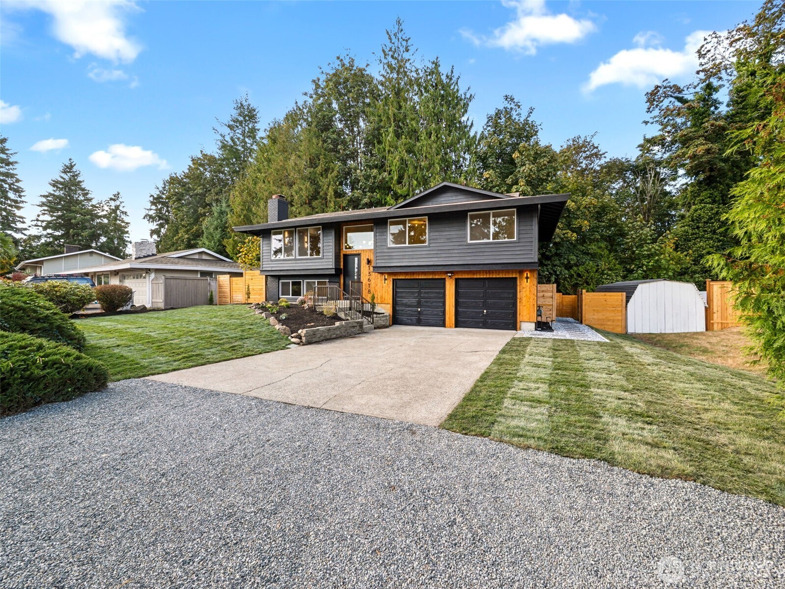 13618 Southeast 141st Street Renton, WA 98059 - Photo 2 of 20
