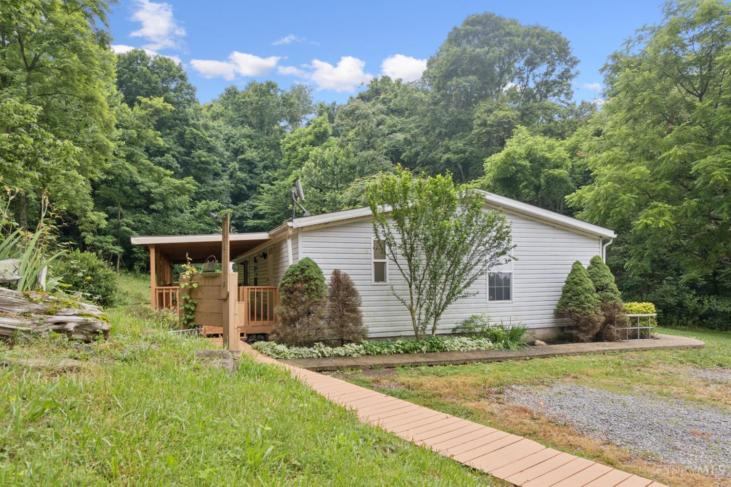 12276 Butters Road Hillsboro, OH 45133 - Photo 5 of 46