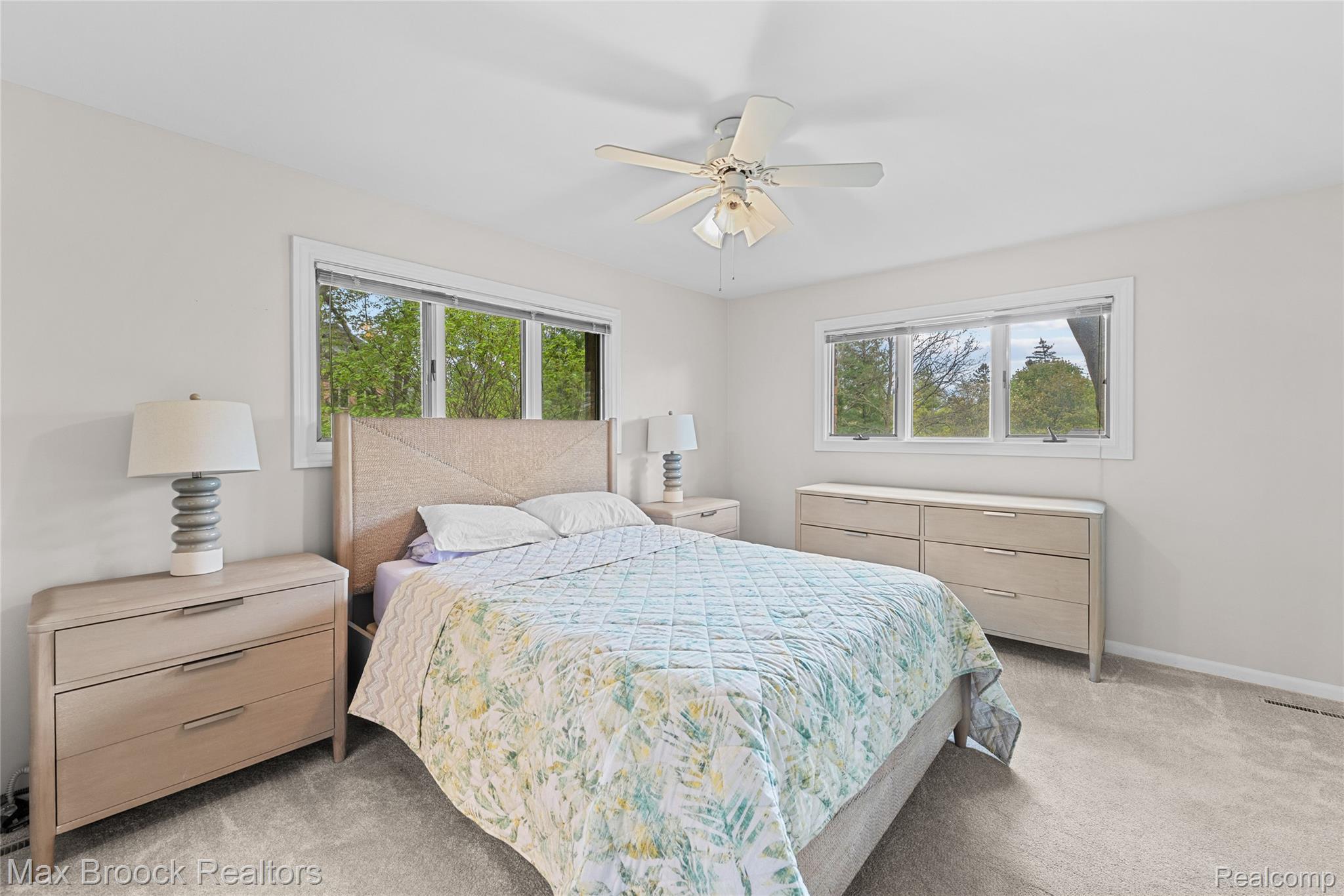 925 Westview Road Bloomfield Hills, MI 48304 - Photo 13 of 26 Primary Bedroom