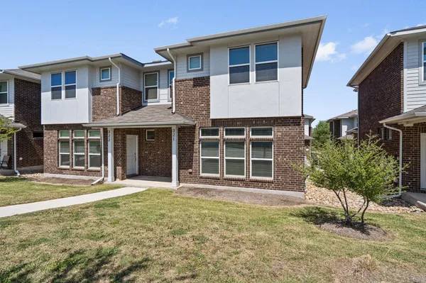 $539,000 | 605 West South Street, Unit 32, Leander, TX 78641