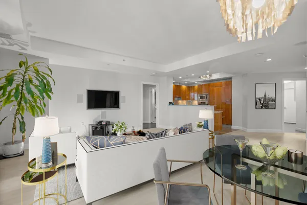 $1,275,000 | 1881 North Nash Street, Unit 612, Arlington, VA 22209