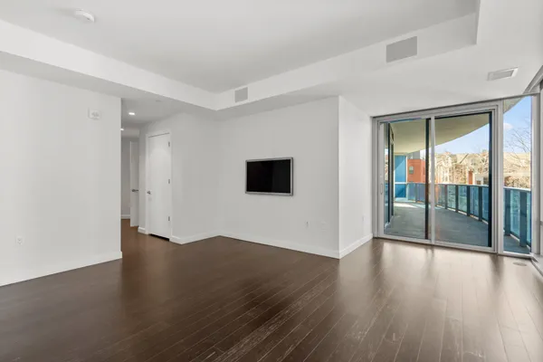 $1,275,000 | 1881 North Nash Street, Unit 612, Arlington, VA 22209