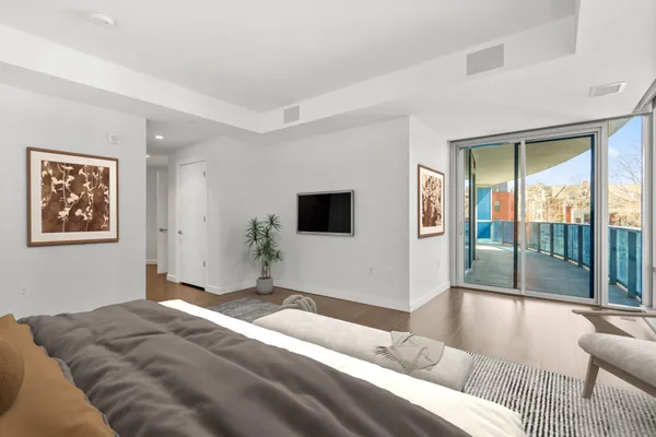 $1,275,000 | 1881 North Nash Street, Unit 612, Arlington, VA 22209