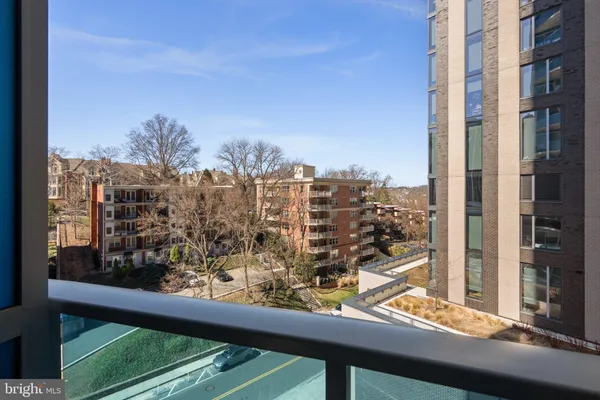 $1,275,000 | 1881 North Nash Street, Unit 612, Arlington, VA 22209