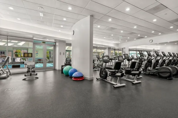 $1,275,000 | 1881 North Nash Street, Unit 612, Arlington, VA 22209