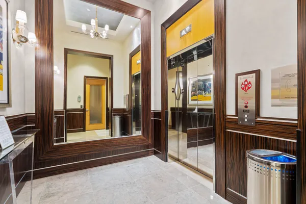 $1,275,000 | 1881 North Nash Street, Unit 612, Arlington, VA 22209