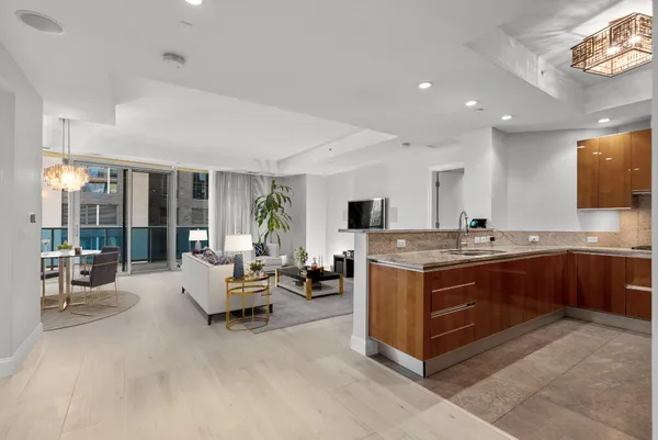 $1,275,000 | 1881 North Nash Street, Unit 612, Arlington, VA 22209