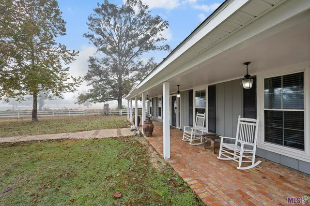 $439,000 | 1470 La Highway, Slaughter, LA 70777