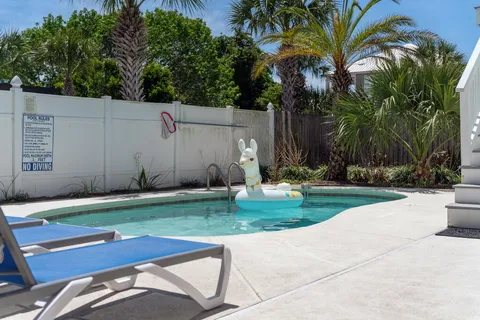 $1,450,000 | 64 Dolphin Street, Destin, FL 32541